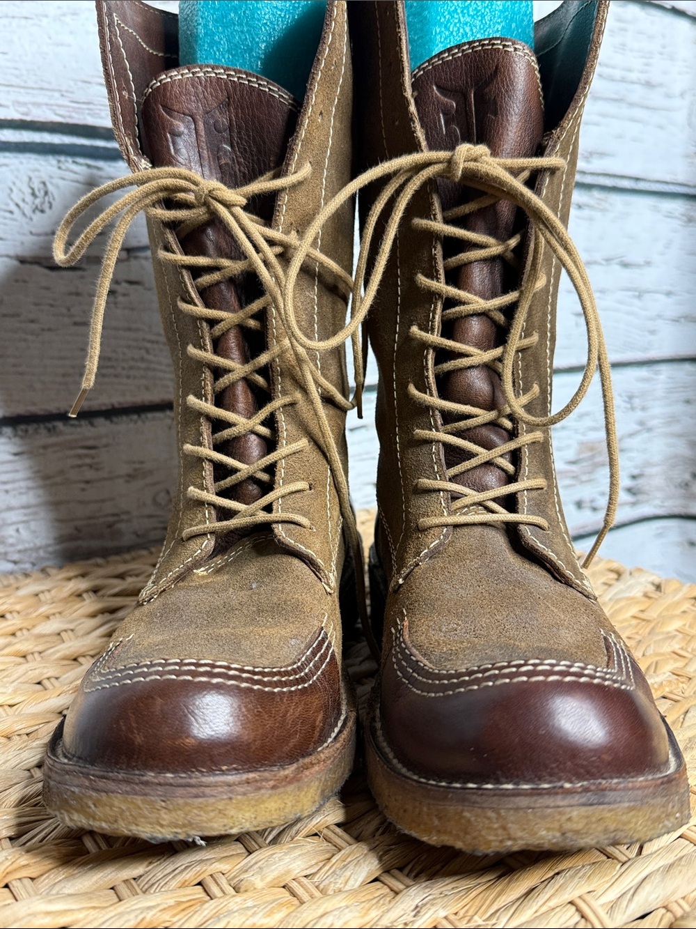 Frye Sundance Tuscarora lace up brown boots - Picture 2 of 15